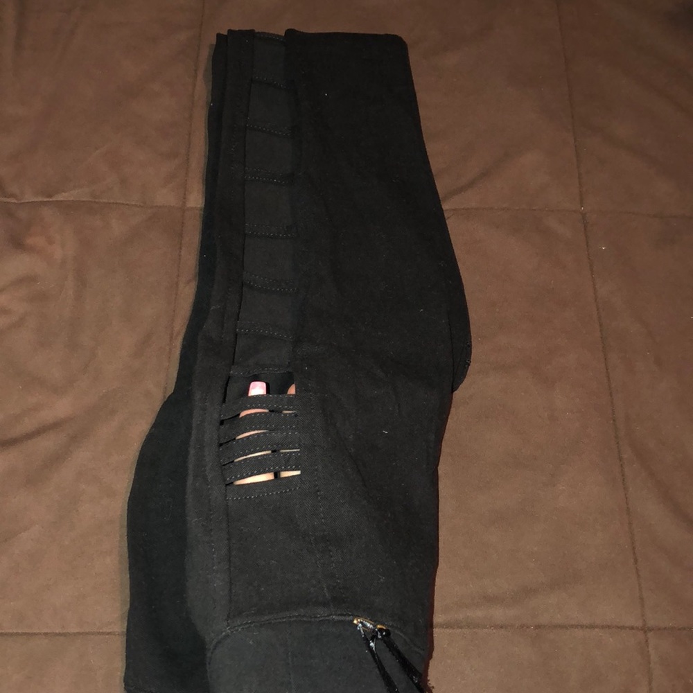 Sexy cutout leggings (NWT)